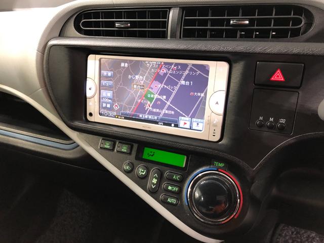 アクアS 走行71322キロ/車検整備付/ナビ/バックカメラ一年保証・走行距離無制限 走行71322キロ ワンセグナビ ブルートゥース バックカメラ キーレス ホイールキャップ 電動格納ミラー(東京都)の中古車