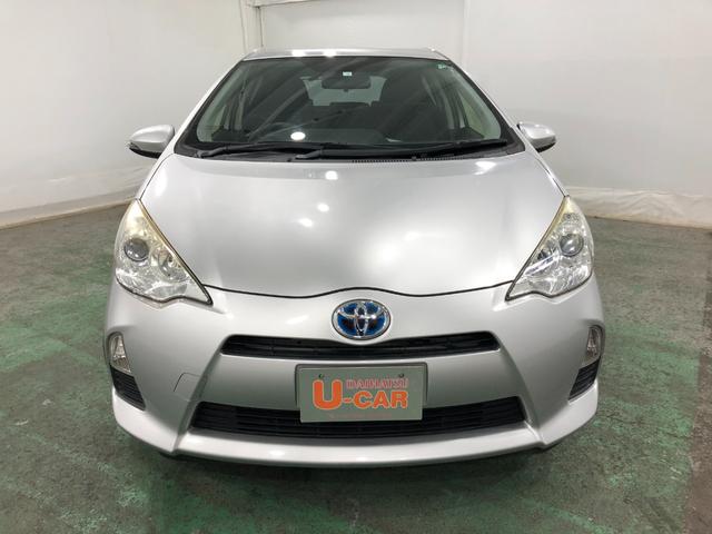 アクアS 走行71322キロ/車検整備付/ナビ/バックカメラ一年保証・走行距離無制限 走行71322キロ ワンセグナビ ブルートゥース バックカメラ キーレス ホイールキャップ 電動格納ミラー(東京都)の中古車