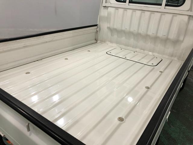ハイゼットトラックエアコン・パワステ　スペシャル　４ＷＤ／ＭＴ／車検整備付１年保証距離無制限　走行距離１２６８９キロ　４ＷＤ　ＭＴ５速　車検整備付　ＦＭＡＭラジオ　純正フロアマット　マニュアルエアコン　パワステ（埼玉県）の中古車
