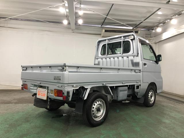 ハイゼットトラックエアコン・パワステスペシャルＶＳ　４ＷＤ／走行１６００１キロ１年保証距離無制限　走行距離１６００１キロ　４ＷＤ　ＦＭＡＭラジオ　マニュアルエアコン　パワーステアリング　荷台作業灯　メンテナンスノート　取扱説明書（埼玉県）の中古車