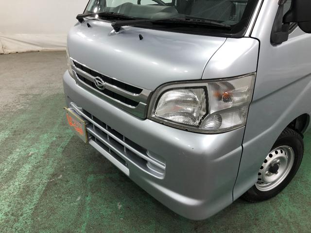 ハイゼットトラックエアコン・パワステスペシャルＶＳ　４ＷＤ／走行１６００１キロ１年保証距離無制限　走行距離１６００１キロ　４ＷＤ　ＦＭＡＭラジオ　マニュアルエアコン　パワーステアリング　荷台作業灯　メンテナンスノート　取扱説明書（埼玉県）の中古車