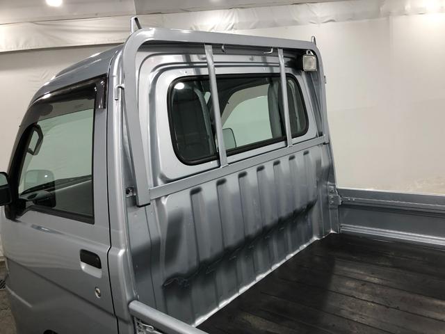 ハイゼットトラックエアコン・パワステスペシャルＶＳ　４ＷＤ／走行１６００１キロ１年保証距離無制限　走行距離１６００１キロ　４ＷＤ　ＦＭＡＭラジオ　マニュアルエアコン　パワーステアリング　荷台作業灯　メンテナンスノート　取扱説明書（埼玉県）の中古車