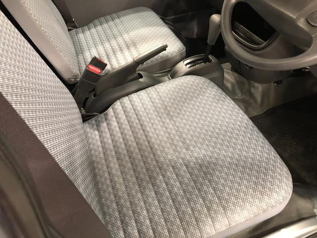 ハイゼットトラックエアコン・パワステスペシャルＶＳ　４ＷＤ／走行１６００１キロ１年保証距離無制限　走行距離１６００１キロ　４ＷＤ　ＦＭＡＭラジオ　マニュアルエアコン　パワーステアリング　荷台作業灯　メンテナンスノート　取扱説明書（埼玉県）の中古車