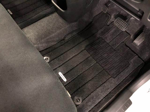 ムーヴキャンバスＧブラックアクセントＶＳ　ＳＡIII　走行３８３５１キロワンオーナー　禁煙車　純正ナビ　パノラマモニター　ドラレコ　オートエアコン　純正マット　サイドエアバッグ　ＬＥＤヘッドランプ　アイドリングストップ　両側電動スライドドア　オート格納式ドアミラー（埼玉県）の中古車