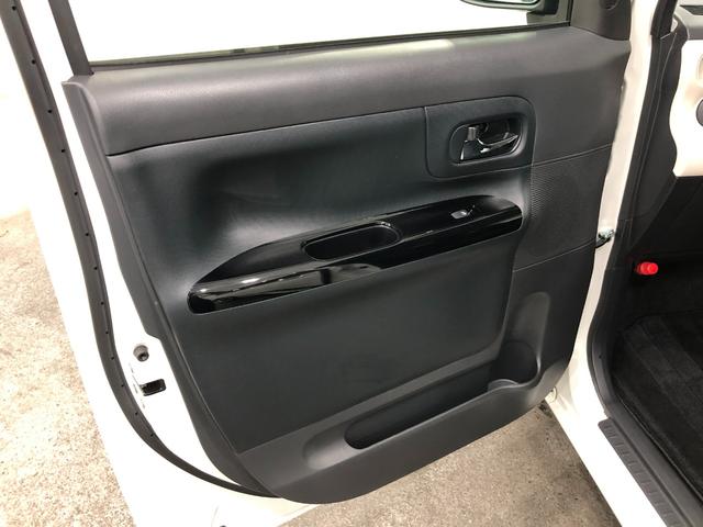 ムーヴキャンバスＧブラックアクセントＶＳ　ＳＡIII　走行３８３５１キロワンオーナー　禁煙車　純正ナビ　パノラマモニター　ドラレコ　オートエアコン　純正マット　サイドエアバッグ　ＬＥＤヘッドランプ　アイドリングストップ　両側電動スライドドア　オート格納式ドアミラー（埼玉県）の中古車