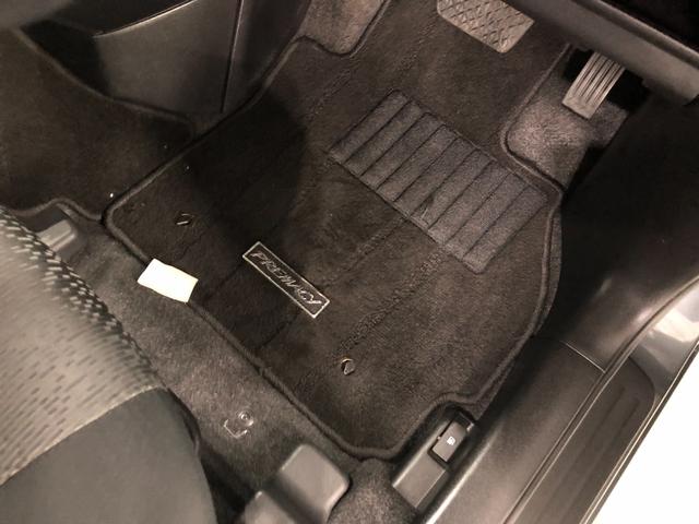 プレマシー２０Ｅ　走行７５５２８キロ／車検整備付／ナビ／バックカメラ一年保証・走行距離無制限　走行７５５２８キロ　助手席エアバック　ＥＴＣ　ワンセグナビ　ブルートゥース　バックカメラ　サイドエアバック　純正カーペットマット（埼玉県）の中古車