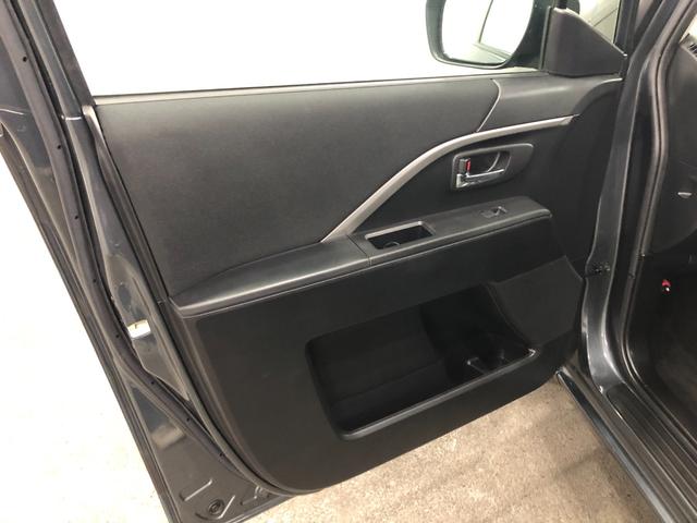 プレマシー２０Ｅ　走行７５５２８キロ／車検整備付／ナビ／バックカメラ一年保証・走行距離無制限　走行７５５２８キロ　助手席エアバック　ＥＴＣ　ワンセグナビ　ブルートゥース　バックカメラ　サイドエアバック　純正カーペットマット（埼玉県）の中古車