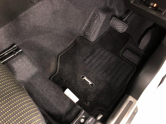 ジムニーＸＣ　車検整備付／走行１４３３０キロ／ナビ／前後ドラレコ１年保証距離無制限　走行距離１４３３０キロ　フルセグナビ　バックカメラ　ドラレコ　純正マット　ＬＥＤヘッドランプ　アイドリングストップ　シートヒーター　電動格納式ドアミラー　プッシュボタンスタート（埼玉県）の中古車