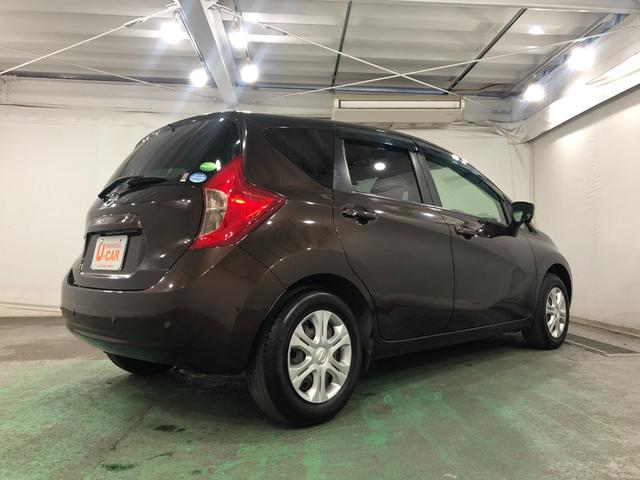 ノートX 走行15721キロ/デジタルルームミラー/CDチューナー1年保証距離無制限 走行距離15721キロ デジタルルームミラー CDチューナー 純正カーペットマット プッシュボタンスタート 電動格納式ドアミラー オートエアコン(埼玉県)の中古車