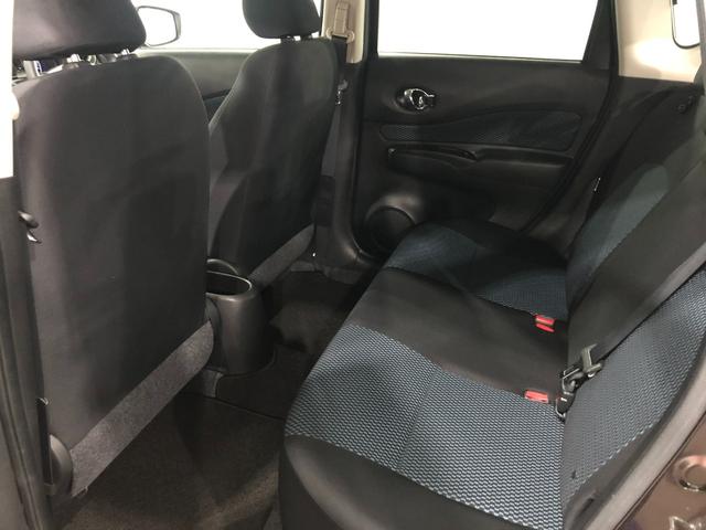 ノートX 走行15721キロ/デジタルルームミラー/CDチューナー1年保証距離無制限 走行距離15721キロ デジタルルームミラー CDチューナー 純正カーペットマット プッシュボタンスタート 電動格納式ドアミラー オートエアコン(埼玉県)の中古車