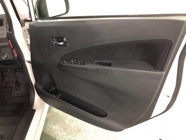 ムーヴカスタム　ＲＳ　走行２８１５８キロ／４ＷＤ／タイヤ４本交換一年保証・走行距離無制限　走行２８１５８キロ　助手席エアバック　純正カーペットマット　ワンセグナビ　ＤＶＤ　オートライト　ＨＩＤヘッドライト　アイドリングストップ　ベンチシート（埼玉県）の中古車