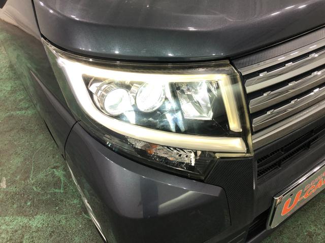 ムーヴカスタム　Ｘスペシャル走行２３０３９キロ／雹害／バックカメラ一年保証・走行距離無制限　走行２３０３９キロ　フルセグナビ　ブルートゥース　バックカメラ　ＤＶＤ　ＬＥＤヘッドライト　アイドリングストップ　ベンチシート（埼玉県）の中古車