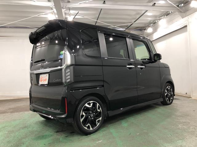N−BOXカスタムG・EXターボホンダセンシング 走行1.9万キロ/車検整備付一年保証・走行距離無制限 走行19781キロ 純正大画面フルセグナビ バックカメラ ブルートゥース サイドエアバック オートライト LEDヘッドライト ベンチシート 両側電動スライドドア(埼玉県)の中古車