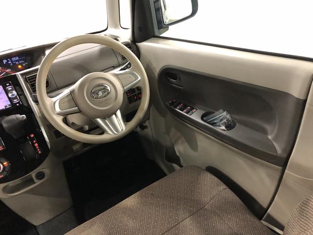 タントＸ　走行３５１６２キロ／車検整備付／タイヤ４本交換／ナビ一年保証・走行距離無制限　走行３５１６２キロ　助手席エアバック　純正カーペットマット　フルセグナビ　ブルートゥース　オートライト　アイドリングストップ　片側電動スライドドア　ベンチシート（埼玉県）の中古車