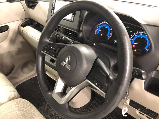 ｅＫスペースＭ　走行２３９０５キロ／ナビ／バックカメラ／キーレス一年保証・走行距離無制限　走行２３９０５キロ　助手席エアバック　純正カーペットマット　フルセグナビ　ブルートゥース　バックカメラ　サイドエアバック　オートライト　ベンチシート（埼玉県）の中古車