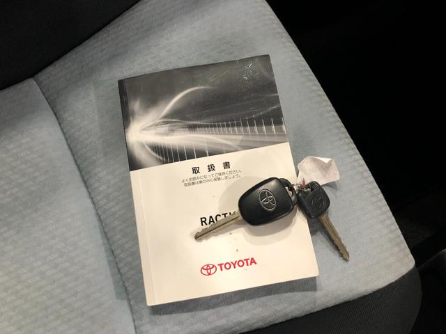 ラクティスレピス　走行３５４９６キロ／ワンセグナビ／ブルートゥース１年保証距離無制限　走行距離３５４９６キロ　ワンセグナビ　ブルートゥース　純正カーペットマット　助手席エアバッグ　キーレスエントリー　電動格納式ドアミラー（埼玉県）の中古車
