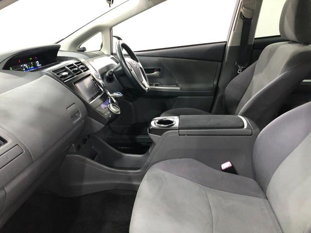 プリウスアルファＳツーリングセレクション　車検整備付／走行３３７５２キロ１年保証距離無制限　走行距離３３７５２キロ　車検整備付　フルセグナビ　バックカメラ　純正マット　助手席エアバッグ　オートライト　電動格納式ドアミラー　プッシュボタンスタート　ドリンクホルダー（埼玉県）の中古車
