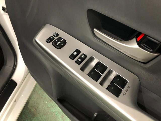 プリウスアルファＳツーリングセレクション　車検整備付／走行３３７５２キロ１年保証距離無制限　走行距離３３７５２キロ　車検整備付　フルセグナビ　バックカメラ　純正マット　助手席エアバッグ　オートライト　電動格納式ドアミラー　プッシュボタンスタート　ドリンクホルダー（埼玉県）の中古車