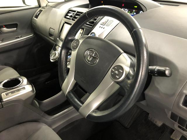 プリウスアルファＳツーリングセレクション　車検整備付／走行３３７５２キロ１年保証距離無制限　走行距離３３７５２キロ　車検整備付　フルセグナビ　バックカメラ　純正マット　助手席エアバッグ　オートライト　電動格納式ドアミラー　プッシュボタンスタート　ドリンクホルダー（埼玉県）の中古車