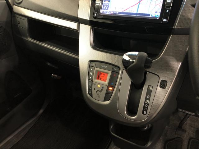 ムーヴカスタム　ＲＳ　ＳＡ　走行２５１４８キロ／タイヤ４本交換一年保証・走行距離無制限走行　走行２５１４８キロ　フルセグナビ　ブルートゥース　バックカメラ　ＤＶＤ　オートライト　ＬＥＤヘッドライト　ベンチシート（埼玉県）の中古車