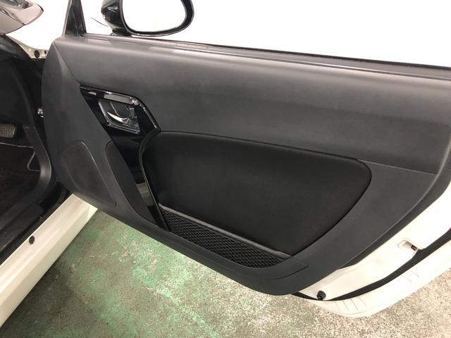 コペンＧＲ　スポーツ　走行３５１４８キロ／タイヤ４本交換／ナビ一年保証・走行距離無制限　走行３５１４８キロ　助手席エアバック　純正カーペットマット　フルセグナビ　ブルートゥース　ＤＶＤ　ＬＥＤヘッドライト　アイドリングストップ　シートヒーター（埼玉県）の中古車