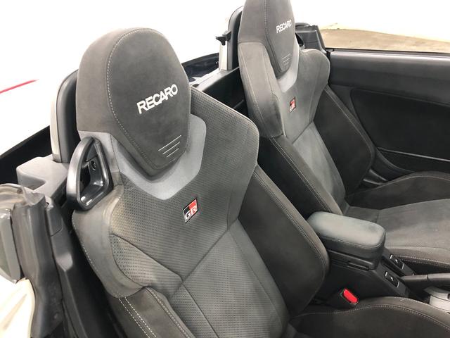 コペンＧＲ　スポーツ　走行３５１４８キロ／タイヤ４本交換／ナビ一年保証・走行距離無制限　走行３５１４８キロ　助手席エアバック　純正カーペットマット　フルセグナビ　ブルートゥース　ＤＶＤ　ＬＥＤヘッドライト　アイドリングストップ　シートヒーター（埼玉県）の中古車