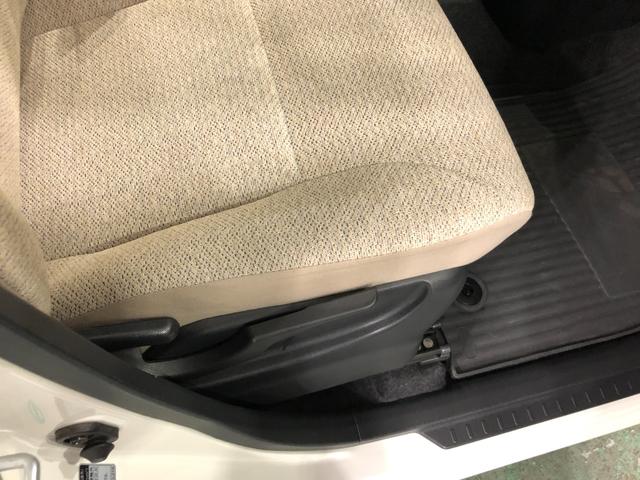 ムーヴキャンバスＸリミテッド　ＳＡ２　走行９８３９キロ／ナビ／バックカメラ一年保証・走行距離無制限　走行９８３９キロ　フルセグナビ　ブルートゥース　バックカメラ　オートライト　ベンチシート　両側電動スライドドア（埼玉県）の中古車