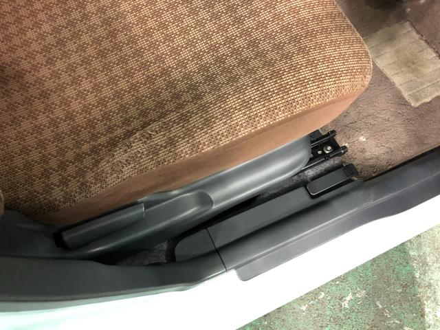 モコＳ　走行６７３６６キロ／ＣＤチューナー／キーレス／マット１年保証距離無制限　走行距離６７３６６キロ　ＣＤチューナー　純正カーペットマット　助手席エアバッグ　マニュアルエアコン　キーレスエントリー　電動格納式ドアミラー（埼玉県）の中古車