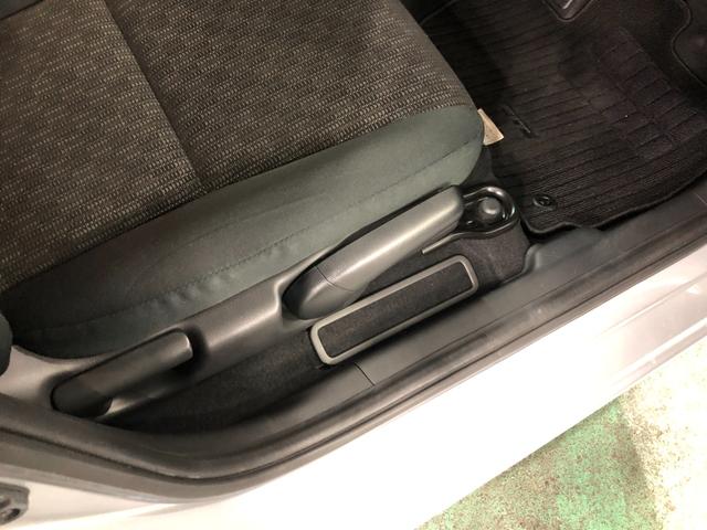 フィット１３Ｇ・Ｆパッケージ　走行２２９０１キロ／ナビ／バックカメラ一年保証・走行距離無制限　走行２２９０１キロ　助手席エアバック　ＥＴＣ　純正カーペットマット　ワンセグナビバックカメラ　ドラレコ（埼玉県）の中古車