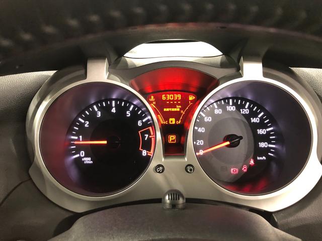 ジューク１５ＲＸ　走行６３０３９キロ／ナビ／バックカメラ／ＥＴＣ一年保証・走行距離無制限　走行６３０３９キロ　日産純正フルセグナビ　助手席エアバック　ＥＴＣ　純正カーペットマット　バックカメラ　オートライト　ＬＥＤヘッドライト（埼玉県）の中古車