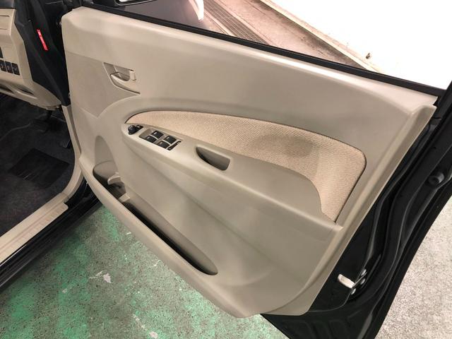 ムーヴＬ　ＳＡ　走行６７４６３キロ／ワンセグナビ／ベンチシート１年保証距離無制限　走行距離６７４６３キロ　ワンセグナビ　ＤＶＤ再生　マット　助手席エアバッグ　アイドリングストップ　マニュアルエアコン　キーレスエントリー　電動格納式ドアミラー（埼玉県）の中古車