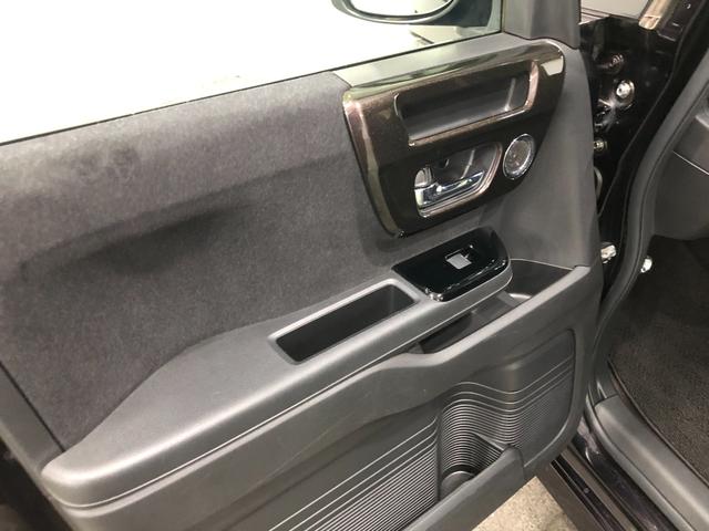 Ｎ−ＢＯＸカスタムＧ・Ｌホンダセンシング　走行３６００９キロ／タイヤ４本交換一年保証・走行距離無制限　走行３６００９キロ　フルセグナビ　バックカメラ　サイドエアバック　オートライト　ＬＥＤヘッドライト　ベンチシート　片側電動スライドドア（埼玉県）の中古車