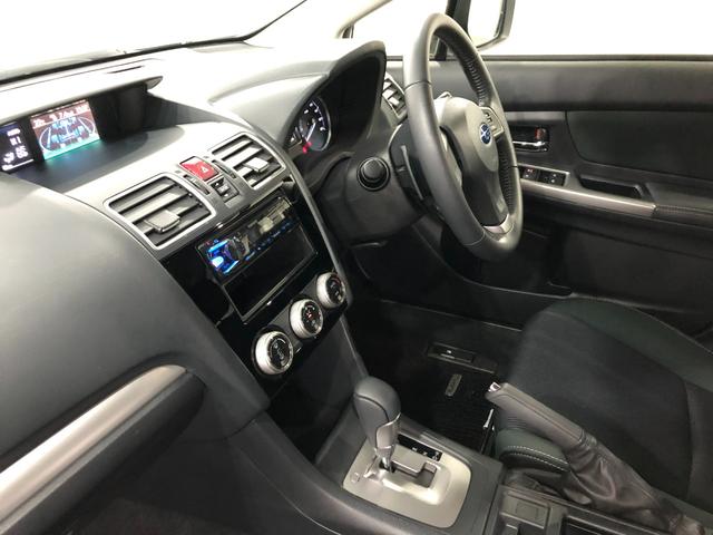 インプレッサスポーツ１．６ｉ−Ｌアイサイト　４ＷＤ／走行１２００２キロ／マット１年保証距離無制限　走行距離１２００２キロ　ＣＤＵＳＢチューナー　純正マット　助手席エアバッグ　オートライト　ＨＩＤヘッドランプ　アイドリングストップ　キーレスエントリー（埼玉県）の中古車