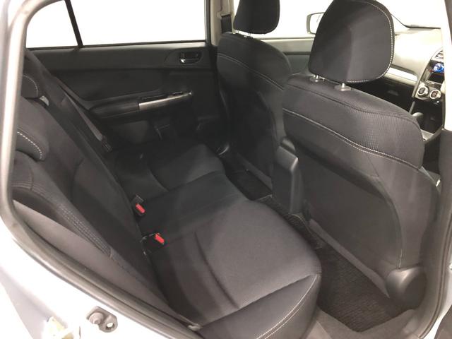 インプレッサスポーツ１．６ｉ−Ｌアイサイト　４ＷＤ／走行１２００２キロ／マット１年保証距離無制限　走行距離１２００２キロ　ＣＤＵＳＢチューナー　純正マット　助手席エアバッグ　オートライト　ＨＩＤヘッドランプ　アイドリングストップ　キーレスエントリー（埼玉県）の中古車