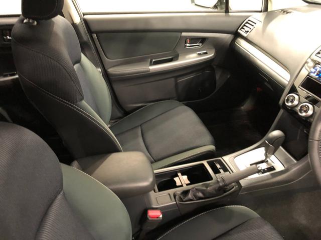 インプレッサスポーツ１．６ｉ−Ｌアイサイト　４ＷＤ／走行１２００２キロ／マット１年保証距離無制限　走行距離１２００２キロ　ＣＤＵＳＢチューナー　純正マット　助手席エアバッグ　オートライト　ＨＩＤヘッドランプ　アイドリングストップ　キーレスエントリー（埼玉県）の中古車