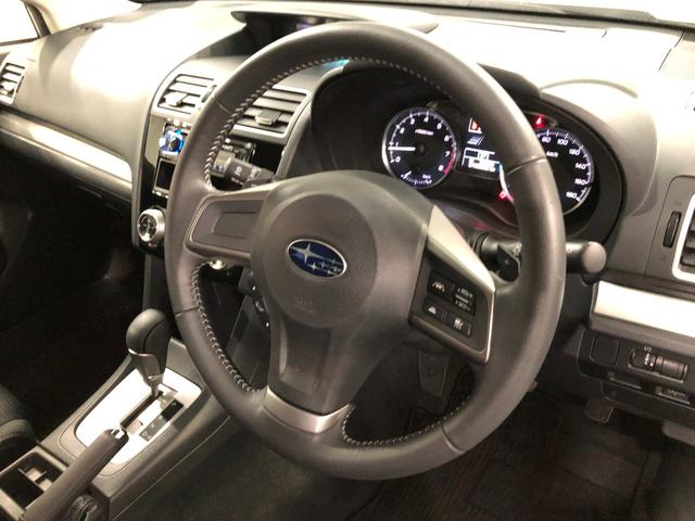 インプレッサスポーツ１．６ｉ−Ｌアイサイト　４ＷＤ／走行１２００２キロ／マット１年保証距離無制限　走行距離１２００２キロ　ＣＤＵＳＢチューナー　純正マット　助手席エアバッグ　オートライト　ＨＩＤヘッドランプ　アイドリングストップ　キーレスエントリー（埼玉県）の中古車