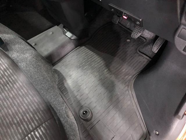 ハイゼットカーゴクルーズ　走行３７４０４キロ／純正フルセグナビ／ドラレコ１年保証距離無制限　走行距離３７４０４キロ　純正フルセグナビ　バックカメラ　ブルートゥース　ドラレコ　フロアマット　ＬＥＤヘッドランプ　アイドリングストップ　両側スライドドア　プッシュボタンスタート（埼玉県）の中古車