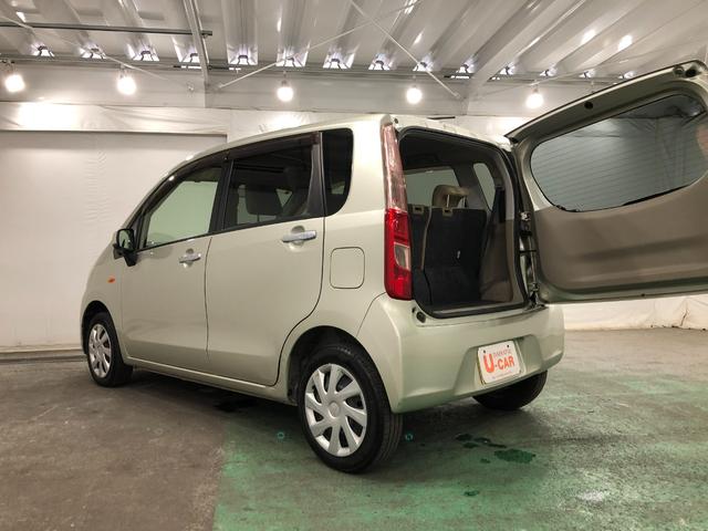 ムーヴＬ　車検整備付／走行６７４５３キロ／ワンセグナビ／純正マット１年保証距離無制限　走行距離６７４５３キロ　ワンセグナビ　純正マット　助手席エアバッグ　アイドリングストップ　電動格納式ドアミラー（埼玉県）の中古車