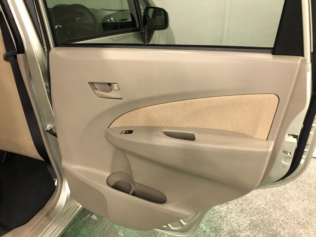 ムーヴＬ　車検整備付／走行６７４５３キロ／ワンセグナビ／純正マット１年保証距離無制限　走行距離６７４５３キロ　ワンセグナビ　純正マット　助手席エアバッグ　アイドリングストップ　電動格納式ドアミラー（埼玉県）の中古車