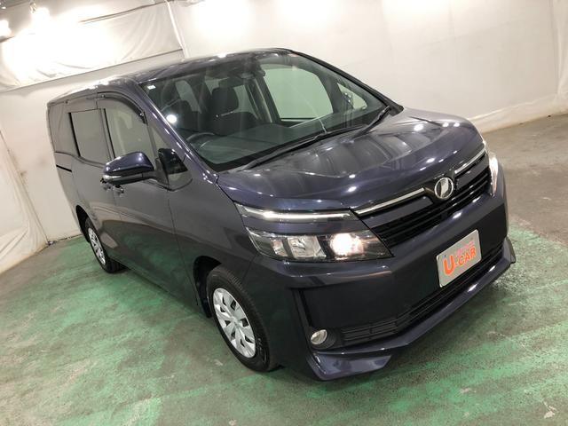 ヴォクシーＸ　Ｃパッケージ　走行４７８２３キロ／車検整備付／修復歴一年保証・走行距離無制限　走行４７９２３キロ　助手席エアバック　ＥＴＣ　純正カーペットマット　ワンセグナビ　ブルートゥース　ドラレコ　オートライト　オートマチックハイビーム（埼玉県）の中古車