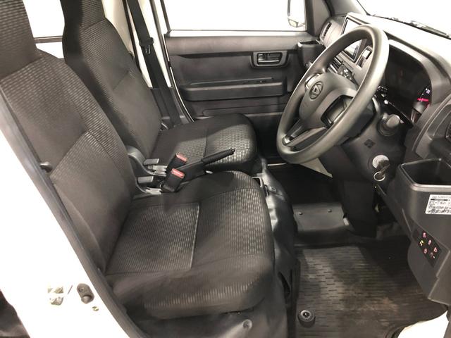 ハイゼットカーゴＤＸ　車検整備付／走行３８１１９キロ／フルセグナビ／ドラレコ１年保証距離無制限　走行距離３８１１９キロ　フルセグナビ　バックカメラ　ブルートゥース　フロアマット　クリアランスソナー　オートライト　アイドリングストップ　両側スライドドア　キーレスエントリー（埼玉県）の中古車