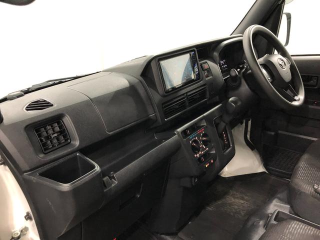 ハイゼットカーゴＤＸ　車検整備付／走行３８１１９キロ／フルセグナビ／ドラレコ１年保証距離無制限　走行距離３８１１９キロ　フルセグナビ　バックカメラ　ブルートゥース　フロアマット　クリアランスソナー　オートライト　アイドリングストップ　両側スライドドア　キーレスエントリー（埼玉県）の中古車