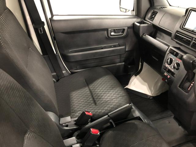 ハイゼットカーゴＤＸ　車検整備付／走行３８１１９キロ／フルセグナビ／ドラレコ１年保証距離無制限　走行距離３８１１９キロ　フルセグナビ　バックカメラ　ブルートゥース　フロアマット　クリアランスソナー　オートライト　アイドリングストップ　両側スライドドア　キーレスエントリー（埼玉県）の中古車