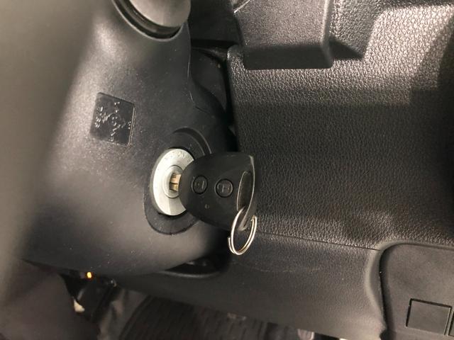 ハイゼットカーゴＤＸ　車検整備付／走行３８１１９キロ／フルセグナビ／ドラレコ１年保証距離無制限　走行距離３８１１９キロ　フルセグナビ　バックカメラ　ブルートゥース　フロアマット　クリアランスソナー　オートライト　アイドリングストップ　両側スライドドア　キーレスエントリー（埼玉県）の中古車