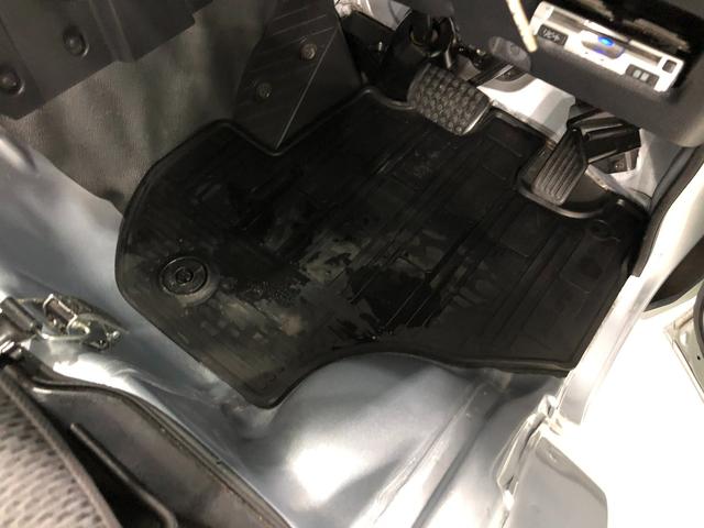 ハイゼットトラックローダンプ　４ＷＤ／走行５７６０４キロ／ナビ／バックカメラ１年保証距離無制限　走行距離５７６０４キロ　４ＷＤ　フルセグナビ　バックカメラ　ドラレコ　ブルートゥース　純正マット　助手席エアバッグ　マニュアルエアコン（埼玉県）の中古車