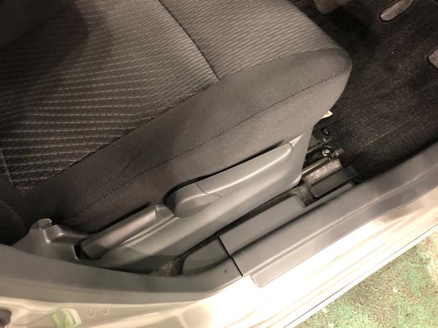 ワゴンＲスティングレーＸ　走行３６８８２キロ／オートライト／ＣＤチューナー一年保証・走行距離無制限　走行３６８８２キロ　助手席エアバック　純正カーペットマット　オートライト　アイドリングストップ　ベンチシート（埼玉県）の中古車