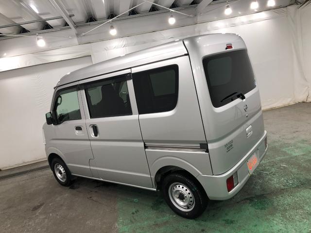 ＮＶ１００クリッパーバンＤＸ　走行８３３９７キロ／ディスプレイオーディオ／純正マット１年保証距離無制限　走行距離８３３９７キロ　ディスプレイオーディオ　ドラレコ　純正フロアマット　キーレスエントリー　マニュアルエアコン（埼玉県）の中古車