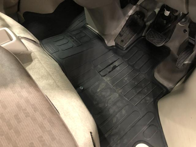 ＮＶ１００クリッパーバンＤＸ　走行８３３９７キロ／ディスプレイオーディオ／純正マット１年保証距離無制限　走行距離８３３９７キロ　ディスプレイオーディオ　ドラレコ　純正フロアマット　キーレスエントリー　マニュアルエアコン（埼玉県）の中古車