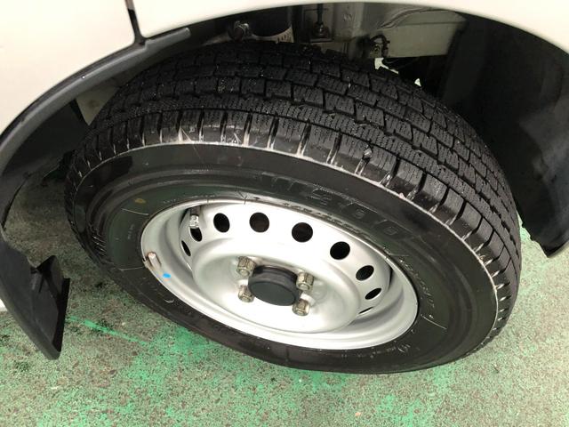 ＮＶ１００クリッパーバンＤＸ　走行８３３９７キロ／ディスプレイオーディオ／純正マット１年保証距離無制限　走行距離８３３９７キロ　ディスプレイオーディオ　ドラレコ　純正フロアマット　キーレスエントリー　マニュアルエアコン（埼玉県）の中古車