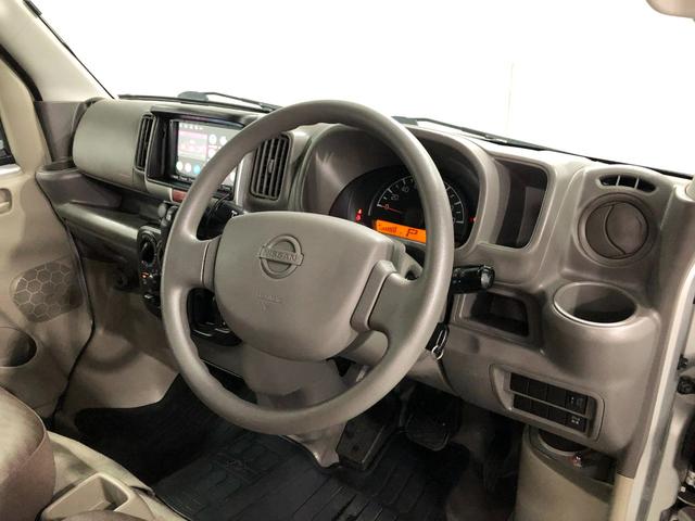 ＮＶ１００クリッパーバンＤＸ　走行８３３９７キロ／ディスプレイオーディオ／純正マット１年保証距離無制限　走行距離８３３９７キロ　ディスプレイオーディオ　ドラレコ　純正フロアマット　キーレスエントリー　マニュアルエアコン（埼玉県）の中古車